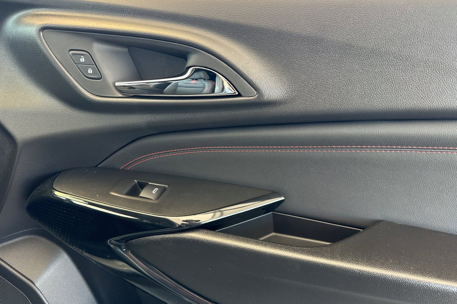 New 2026 Chevrolet Trax RS w/ Driver Confidence Package image 19