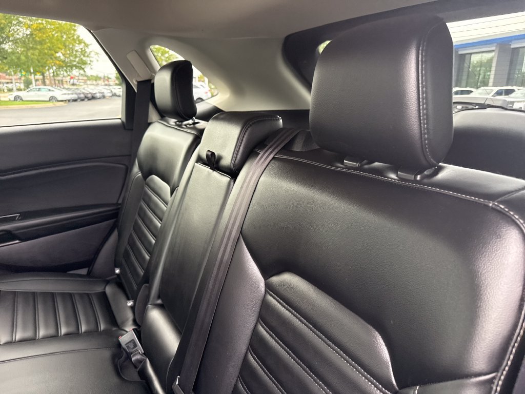 Used 2020 Ford Edge SEL w/ Convenience Package AWD/4WD image 18