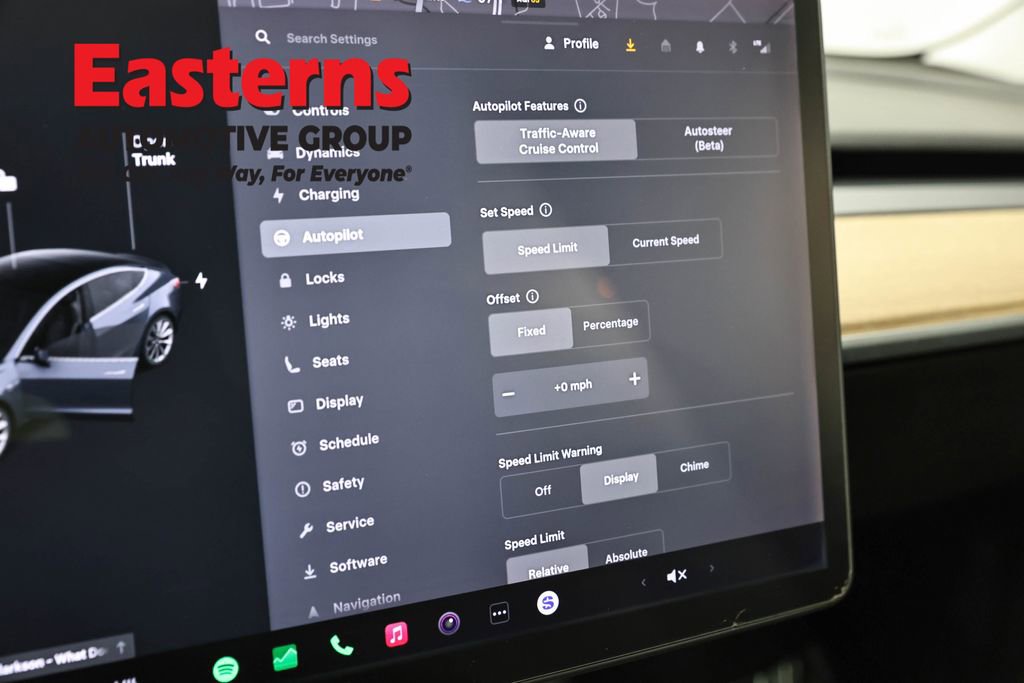 Used 2018 Tesla Model 3 Long Range image 15