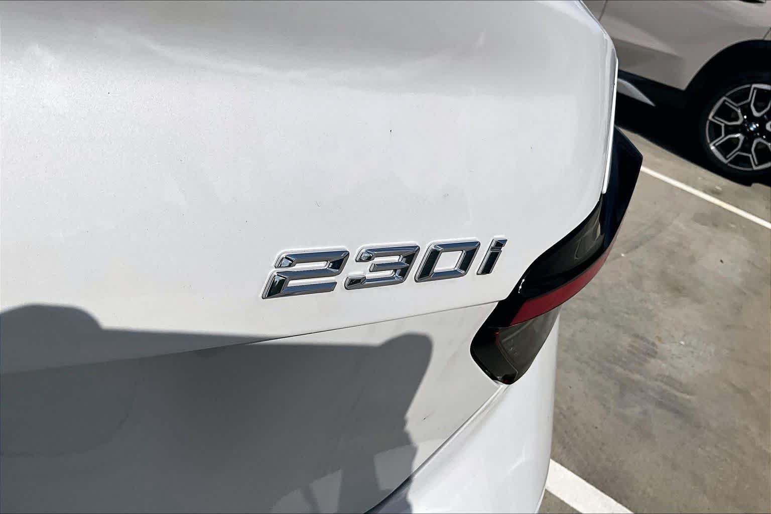 Used 2026 BMW 230i Coupe w/ Premium Package RWD image 9