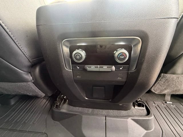 Used 2025 GMC Yukon AT4 w/ AT4 Premium Package AWD/4WD image 21