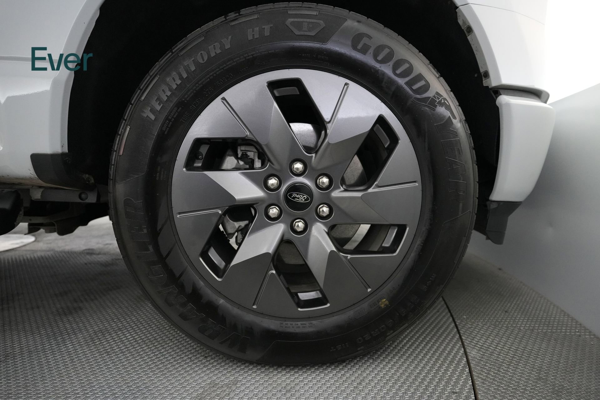 Used 2024 Ford F150 Lightning Flash image 14