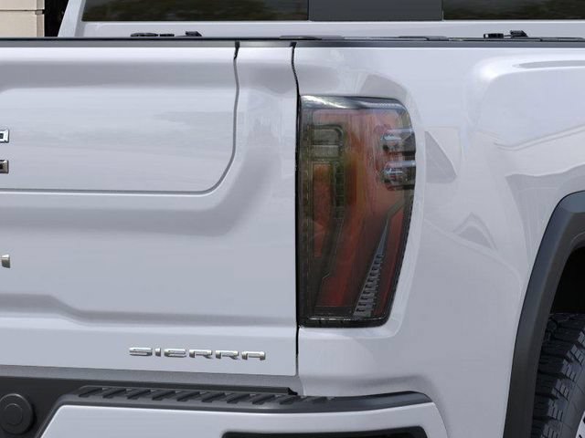 New 2026 GMC Sierra 2500 Denali w/ Denali Reserve Package AWD/4WD image 11
