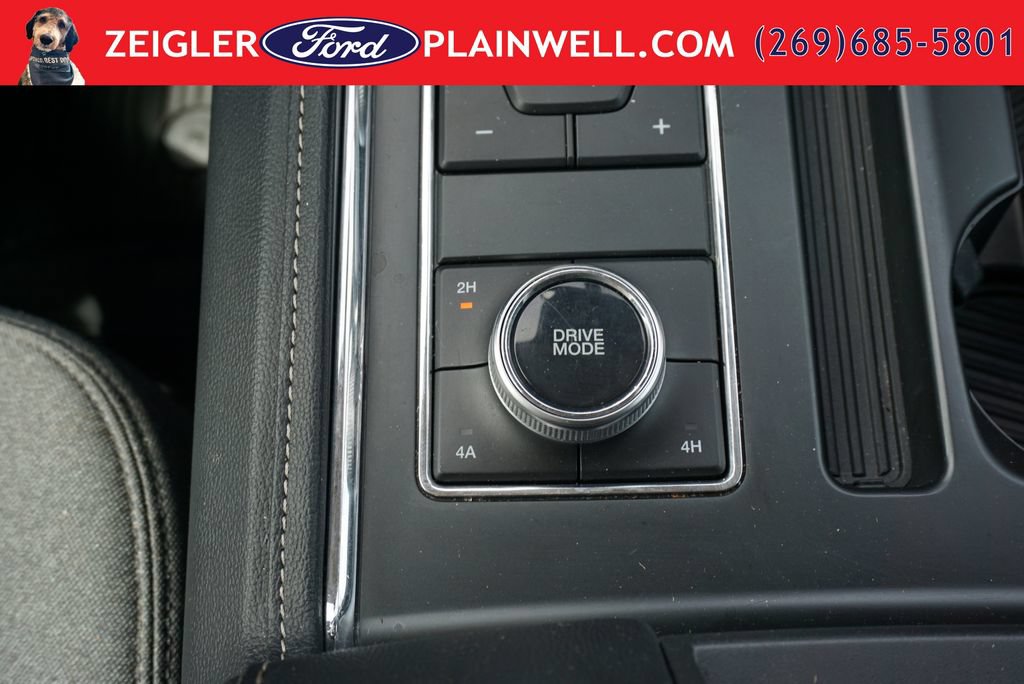 Used 2024 Ford Expedition XLT AWD/4WD image 25