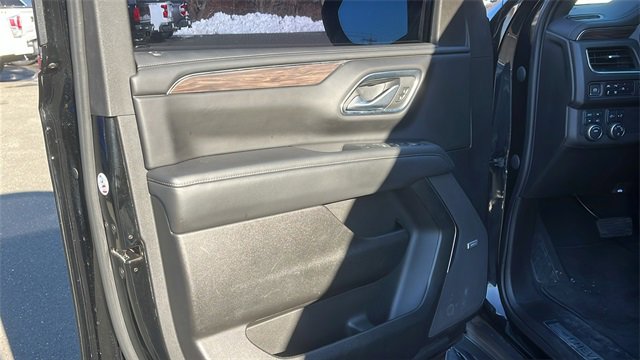 Used 2023 Chevrolet Tahoe LT w/ Luxury Package image 9