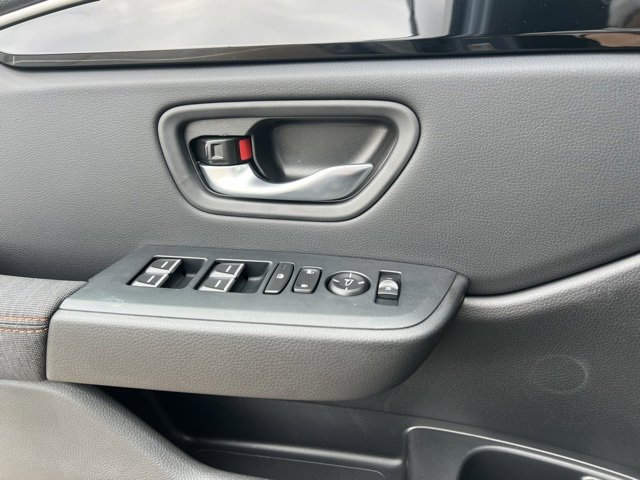 New 2025 Honda Pilot Sport image 24