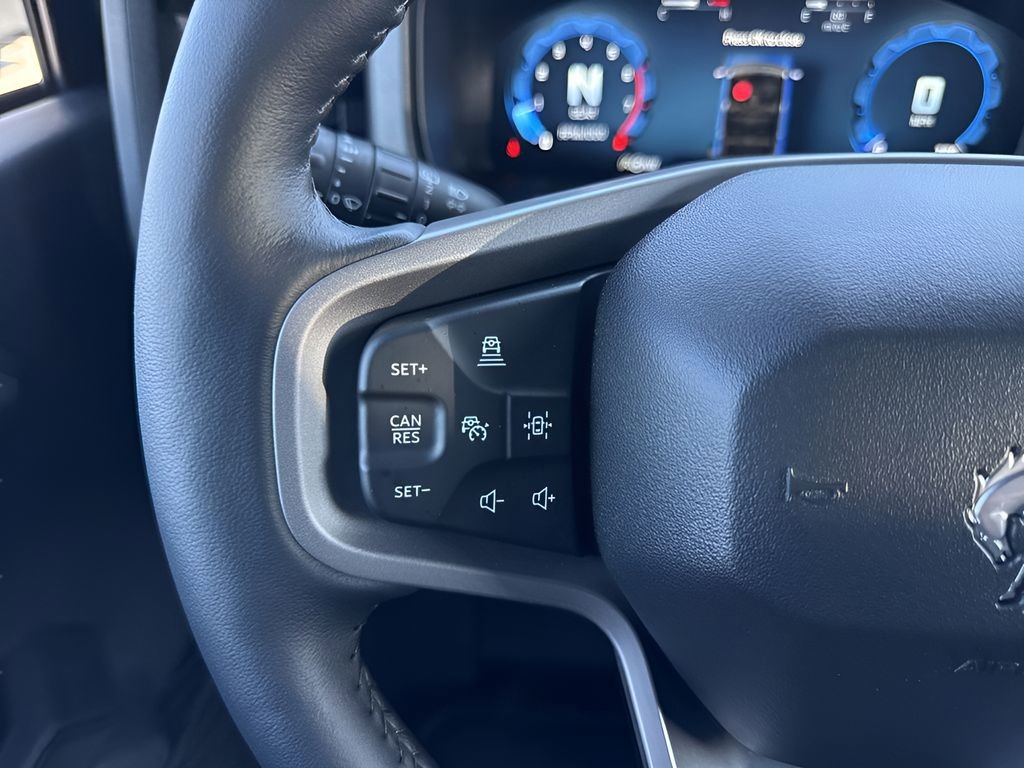 Used 2025 Ford Bronco Badlands AWD/4WD image 13