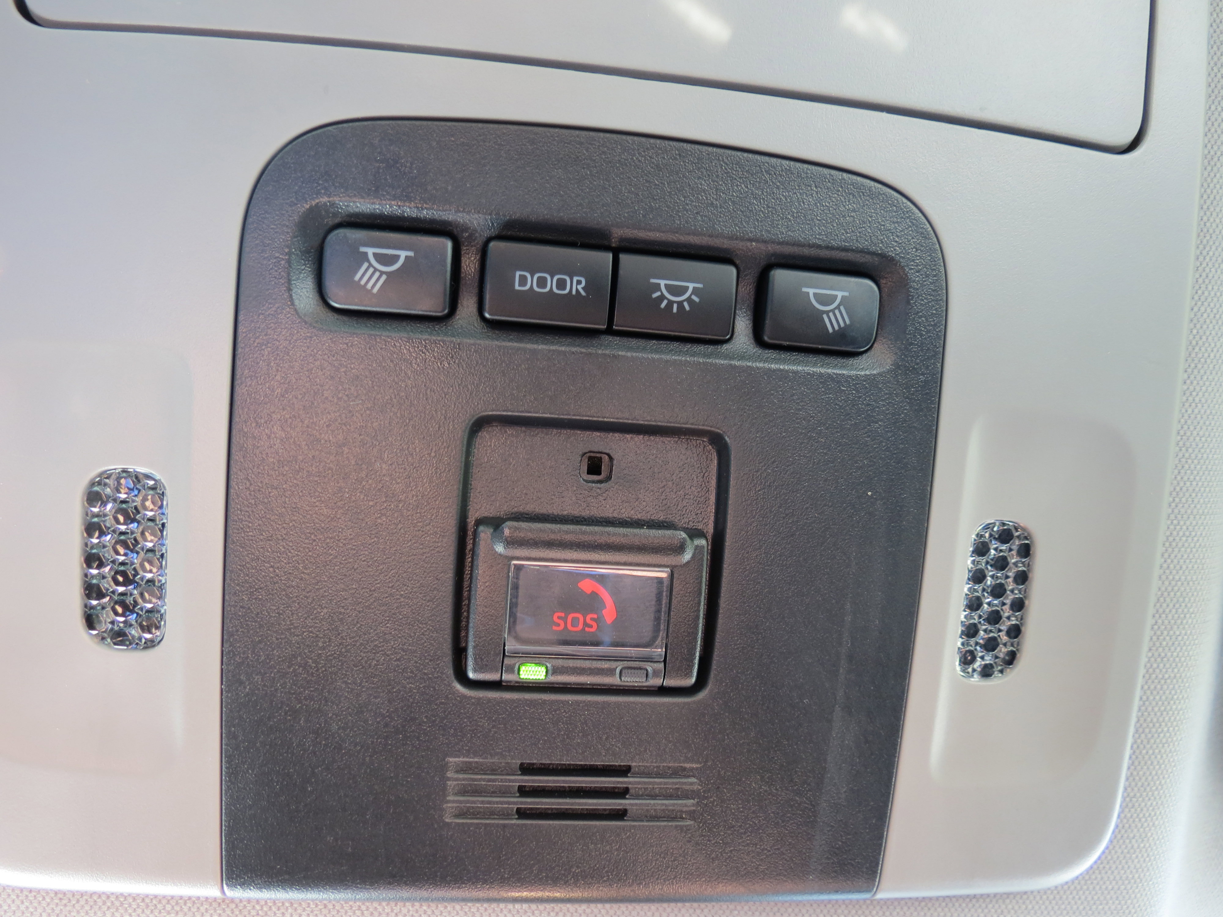 Used 2022 Toyota Camry XLE image 19