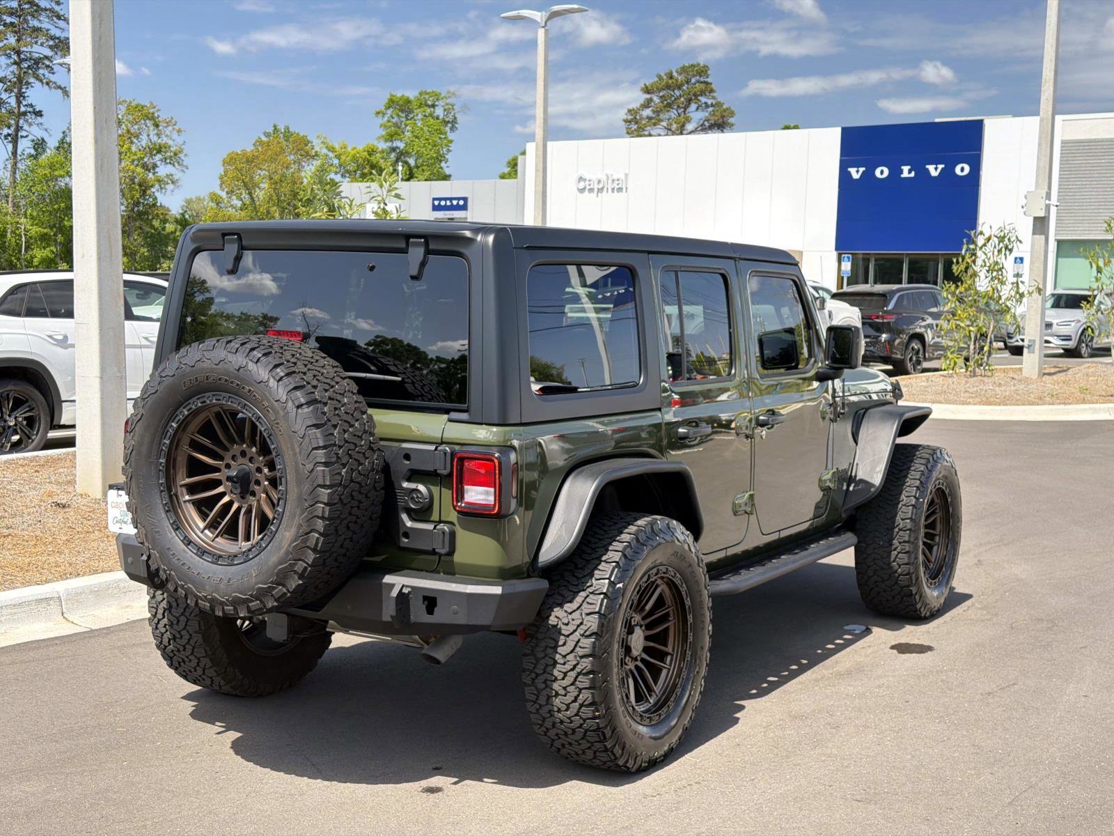 Used 2022 Jeep Wrangler Unlimited Sport image 5