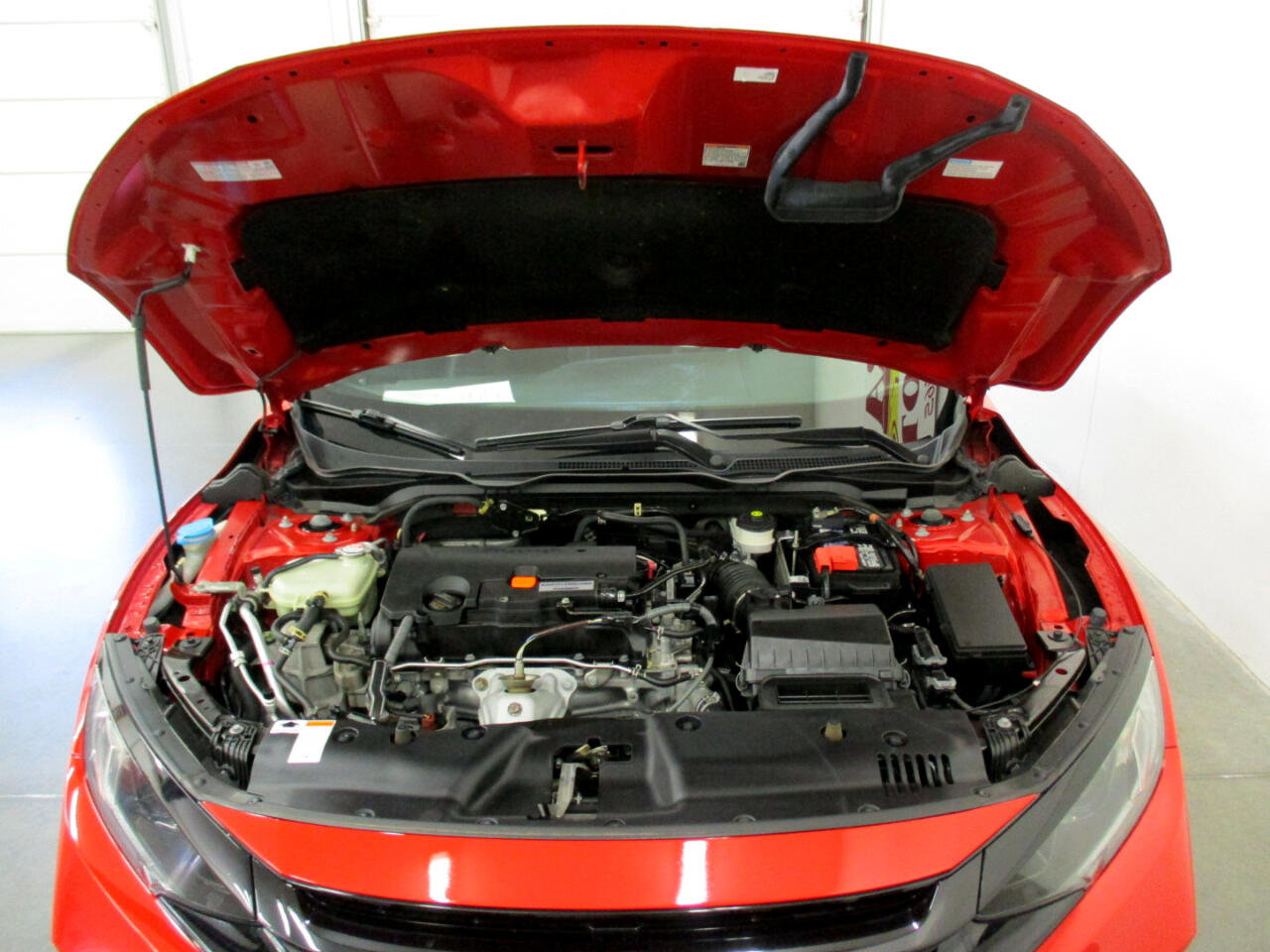 Used 2020 Honda Civic Sport image 26