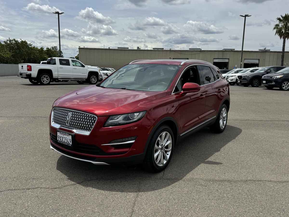 Used 2019 Lincoln MKC Select w/ Select Plus Package AWD/4WD image 5