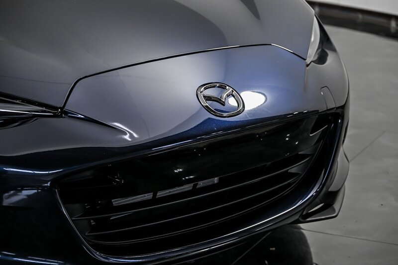 Used 2025 MAZDA MX-5 Miata Grand Touring w/ Weather Package RWD image 5