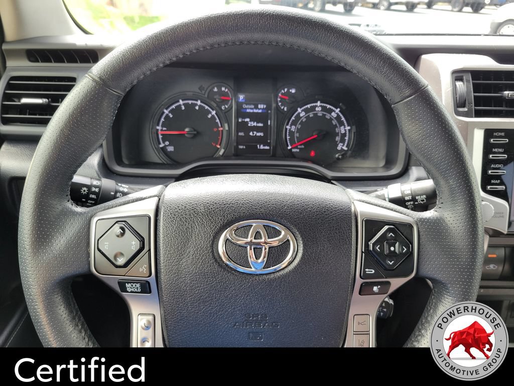 Used 2024 Toyota 4Runner SR5 AWD/4WD image 32