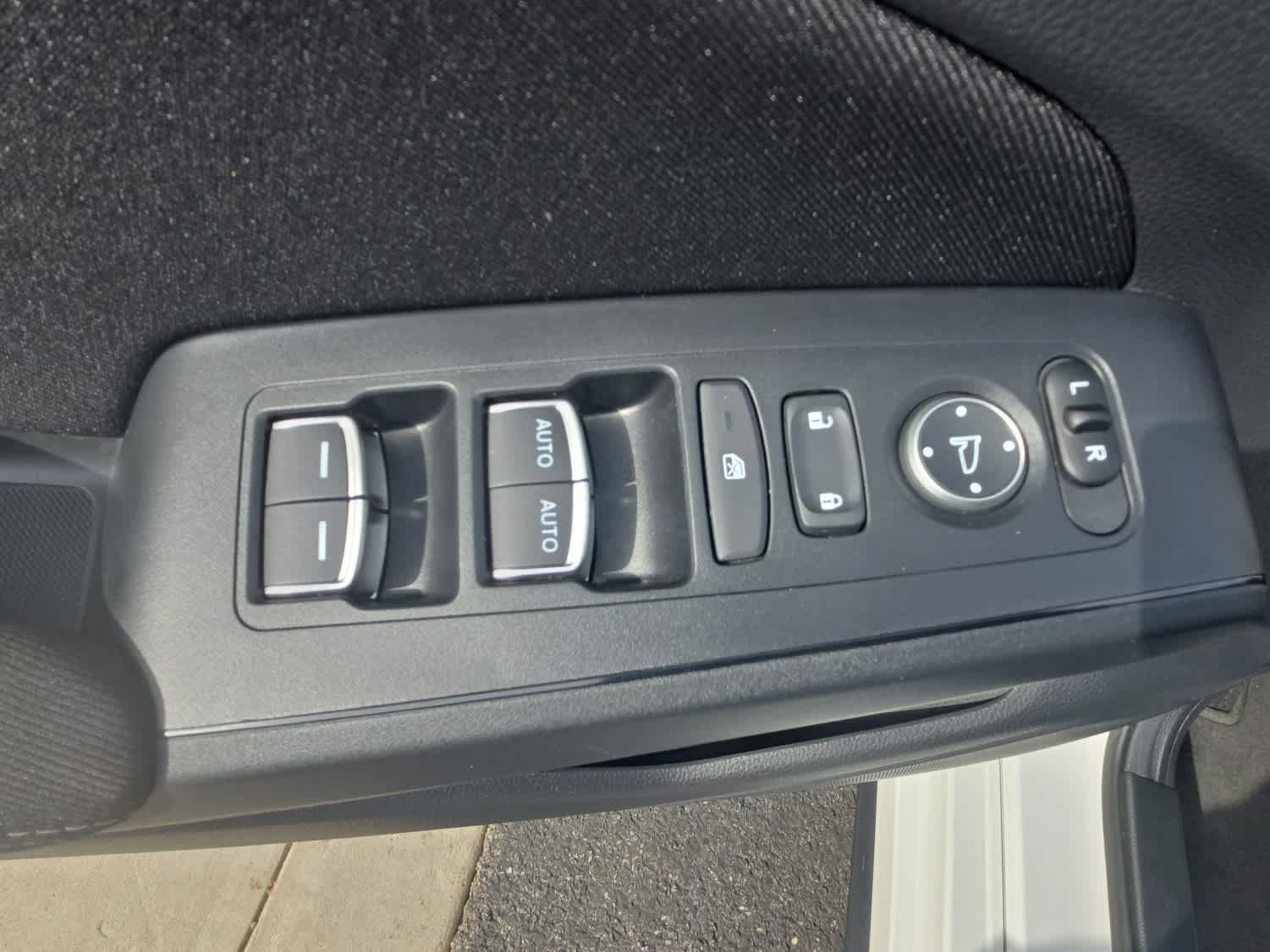Certified 2025 Honda Civic Sport image 24