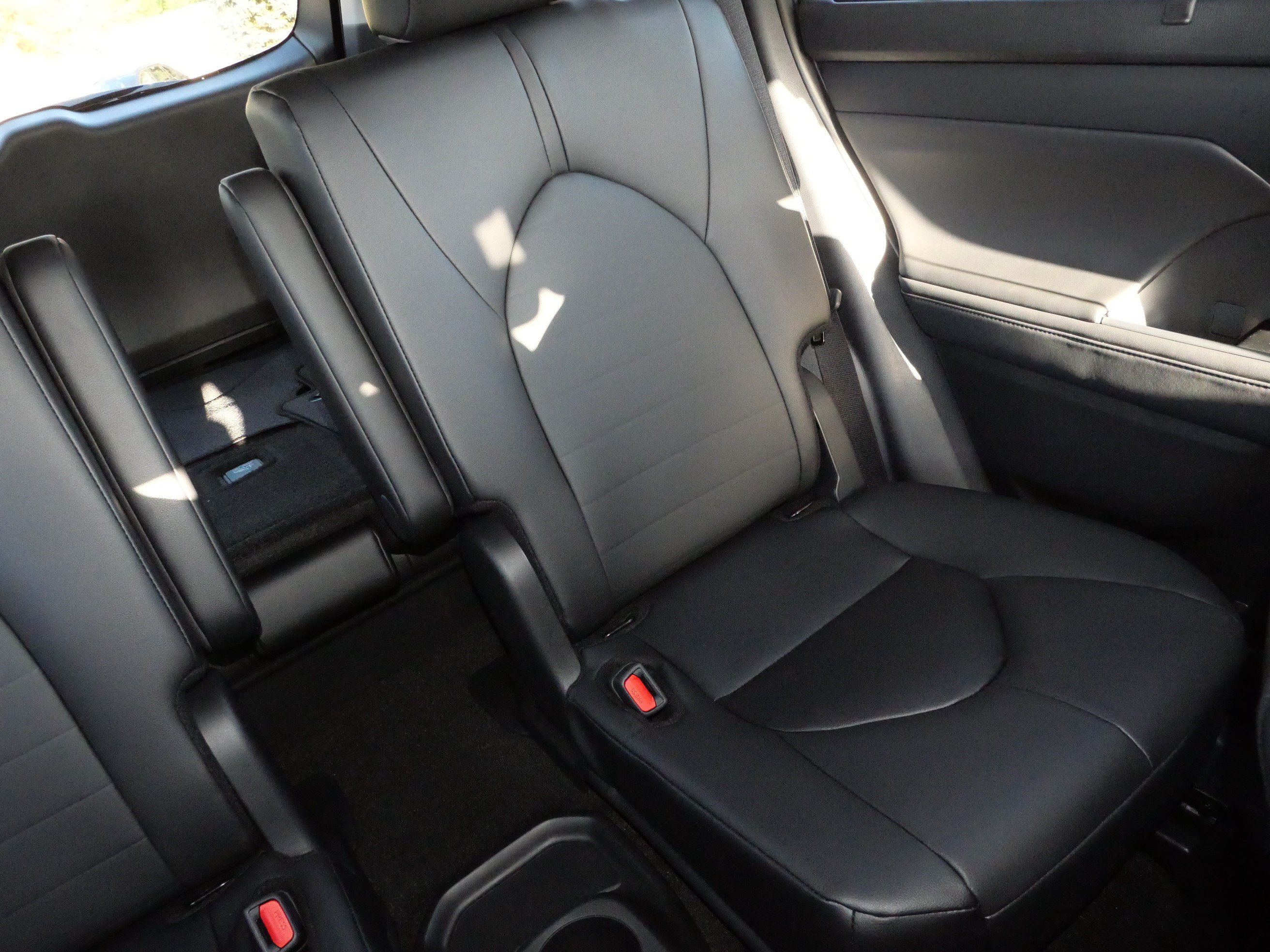 Certified 2026 Toyota Highlander XLE AWD/4WD image 15