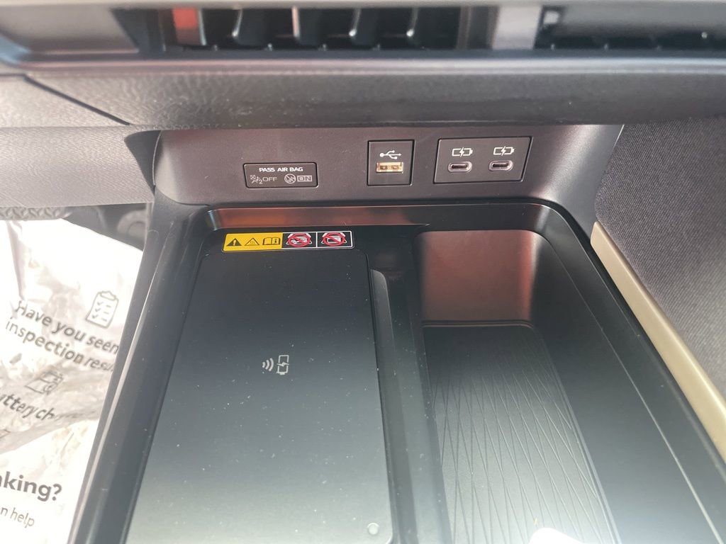 New 2026 Toyota Camry LE w/ Convenience Package FWD image 19