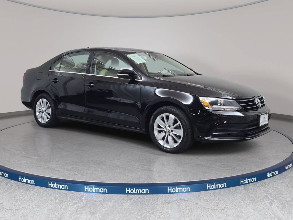 Used 2016 Volkswagen Jetta SE FWD image 4