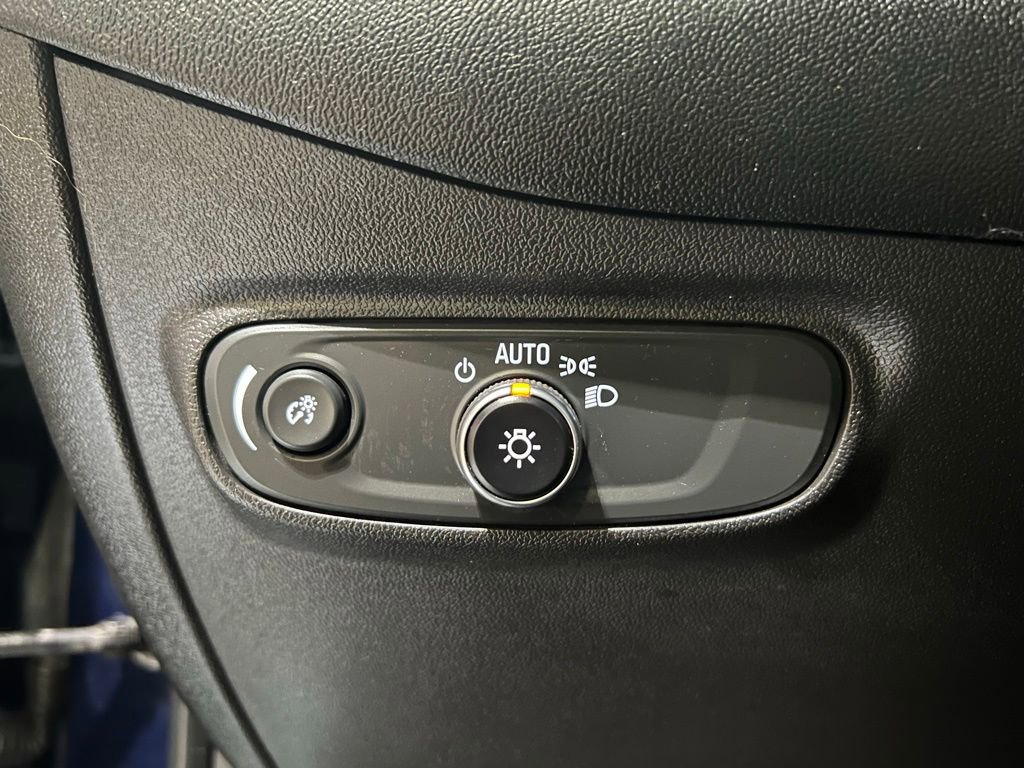 Used 2022 Chevrolet Equinox RS AWD/4WD image 21