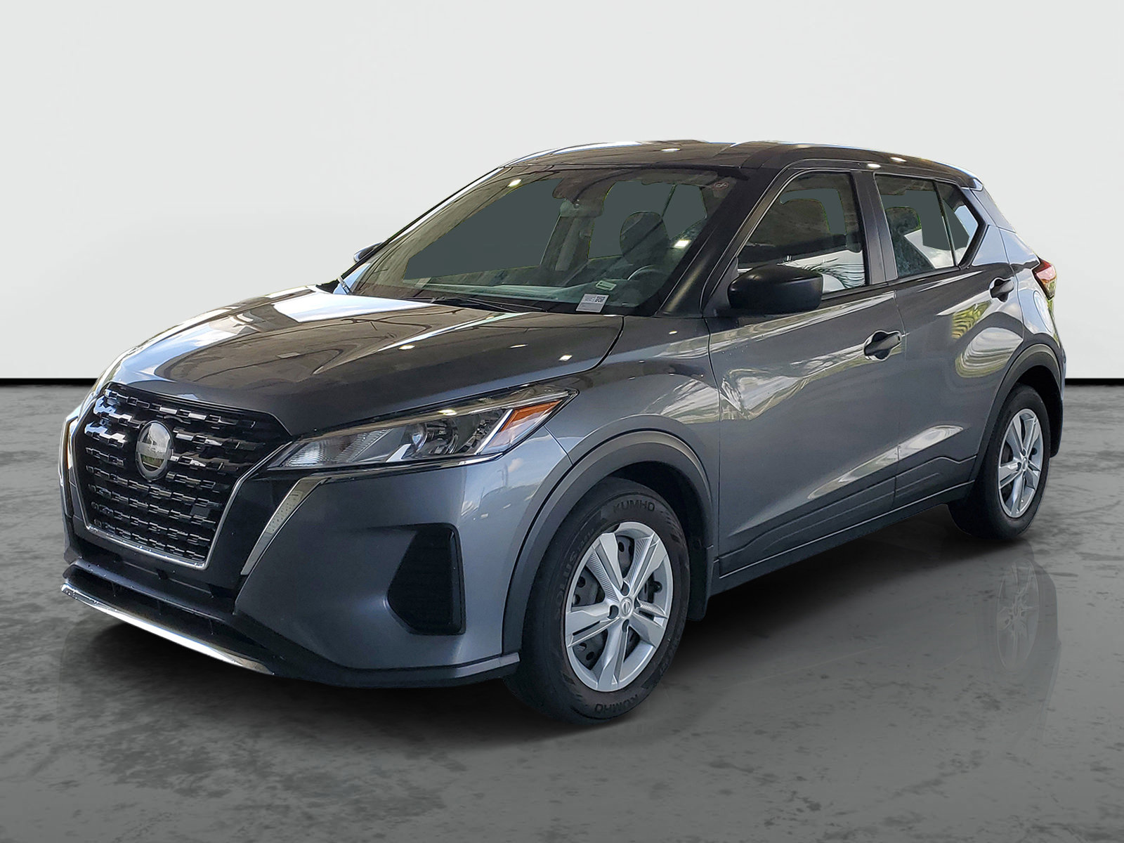 Used 2023 Nissan Kicks S FWD image 4