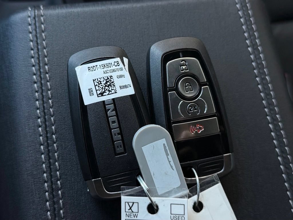 New 2026 Ford Bronco Outer Banks AWD/4WD image 27