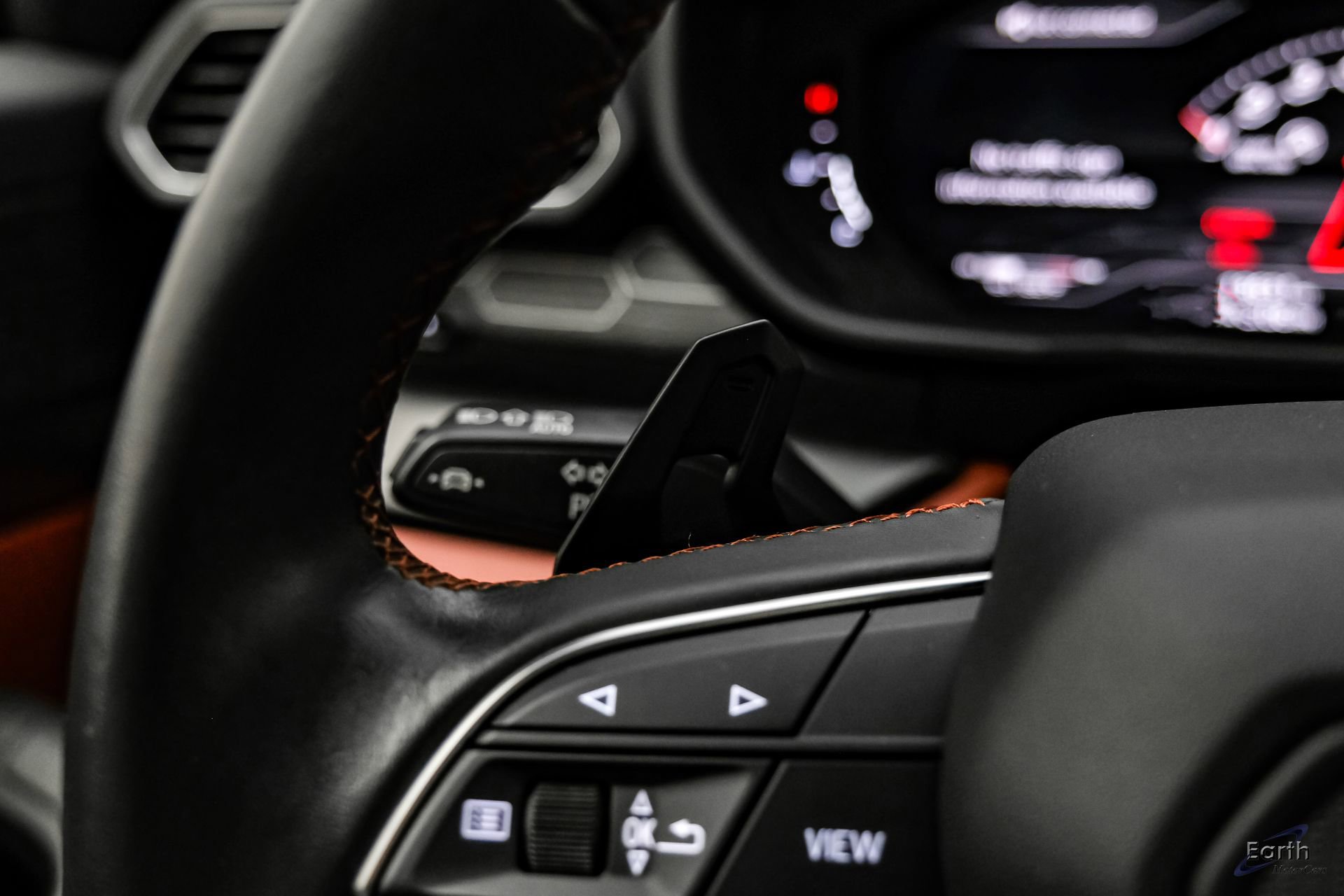 Used 2022 Lamborghini Urus AWD/4WD image 47