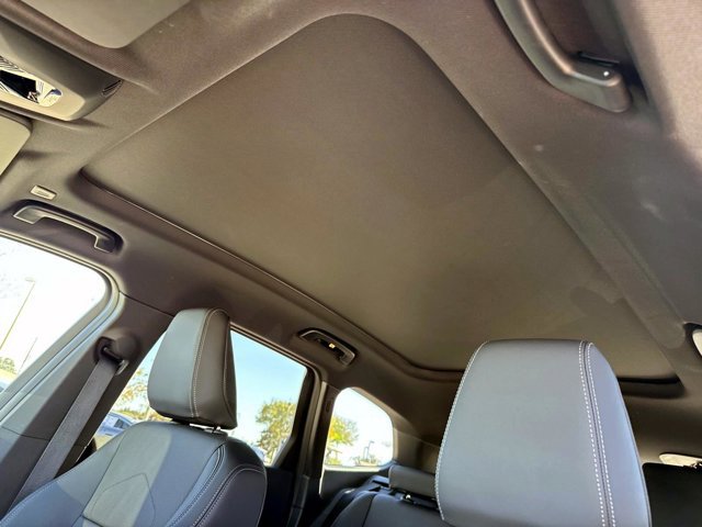 Certified 2025 BMW X1 xDrive28i w/ Convenience Package image 23