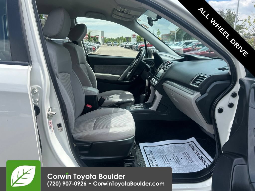 Used 2017 Subaru Forester 2.5i w/ Alloy Wheel Package AWD/4WD image 12