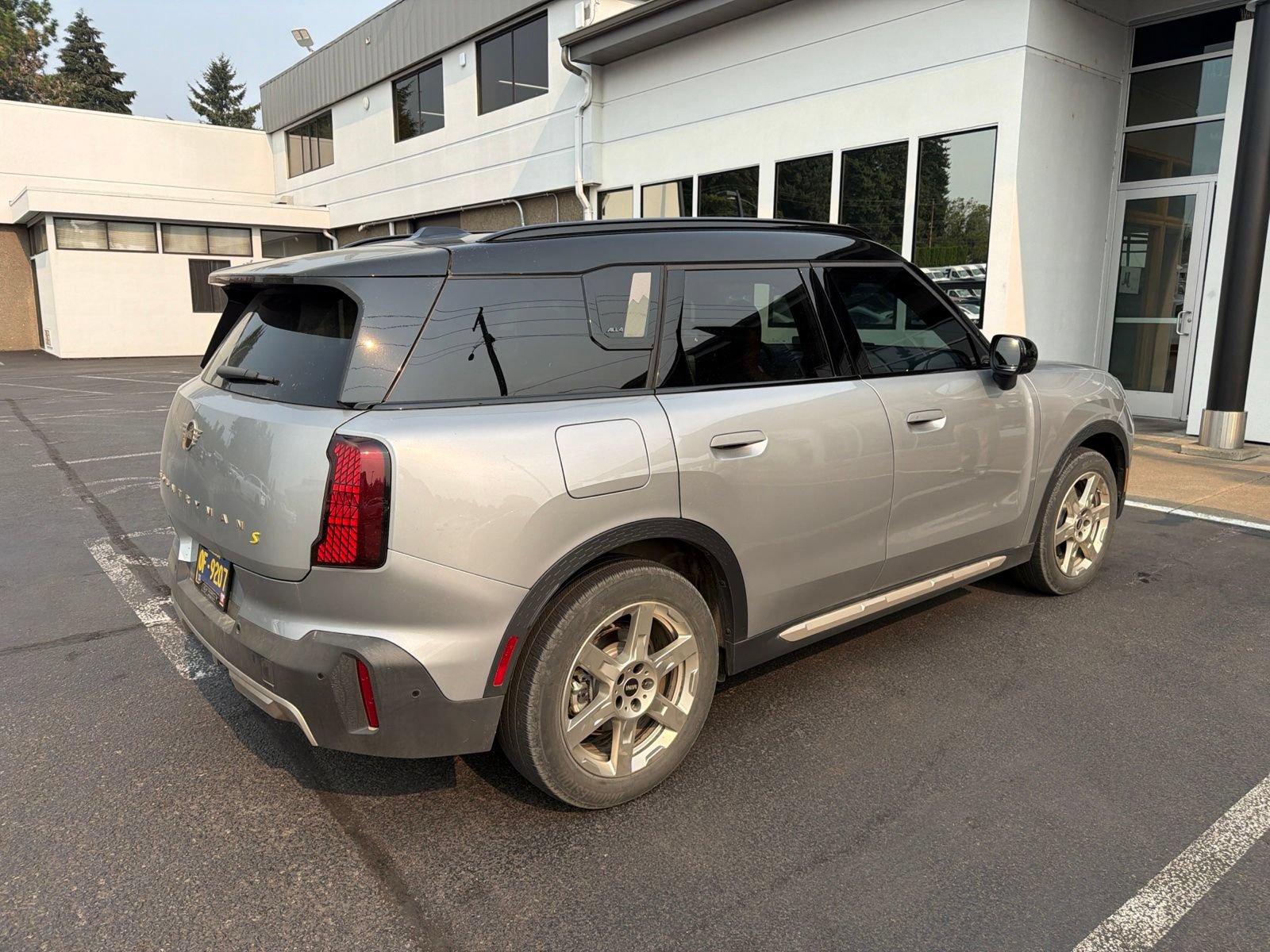 Used 2025 MINI Cooper Countryman SE w/ Comfort Package Max AWD/4WD image 5