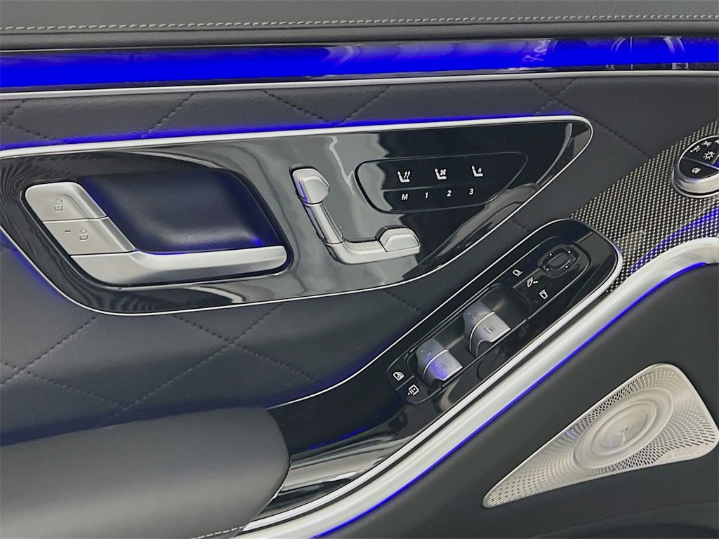 New 2025 Mercedes-Benz S 580 4MATIC Sedan image 20