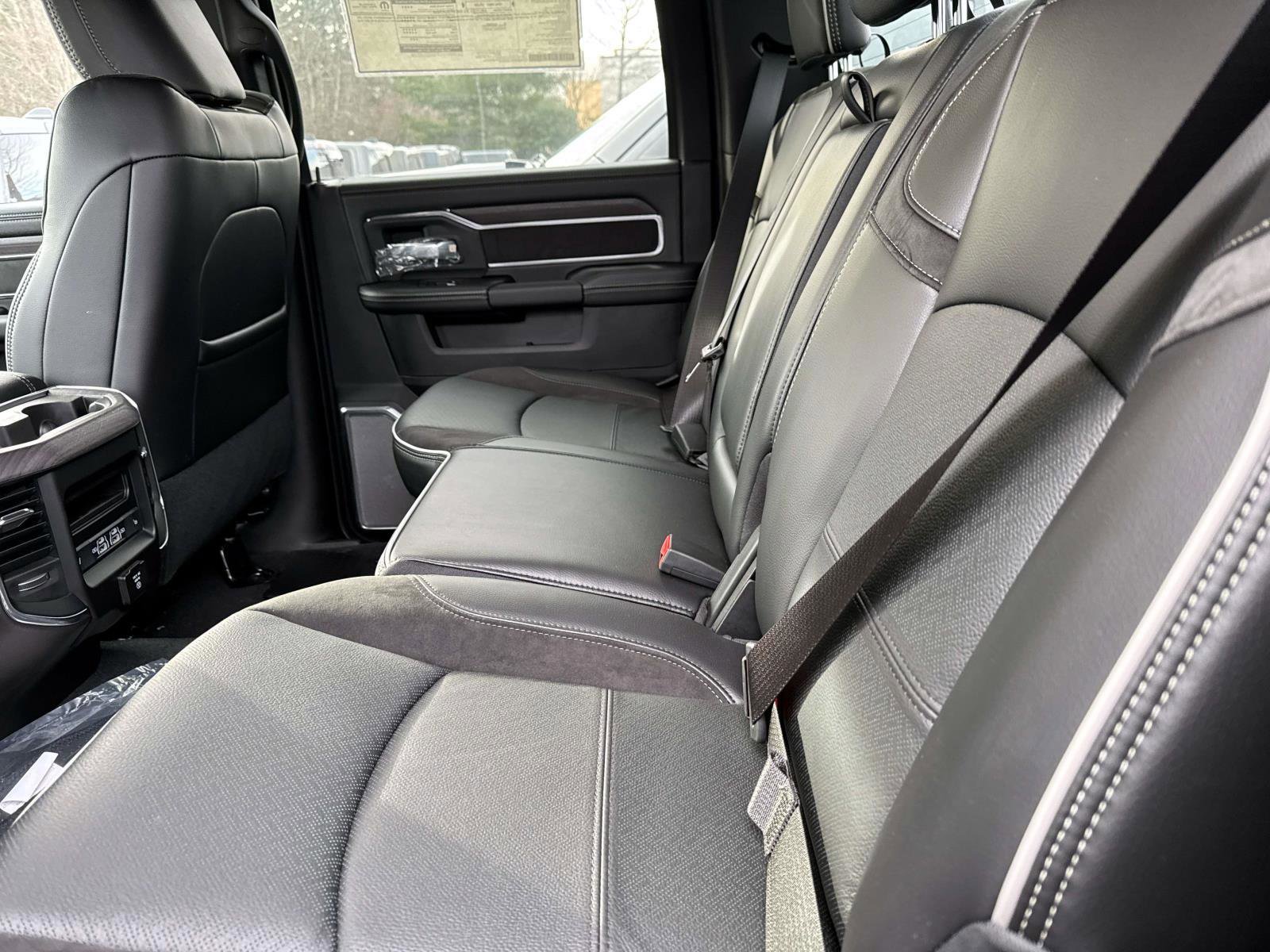 New 2025 RAM 2500 Laramie image 8