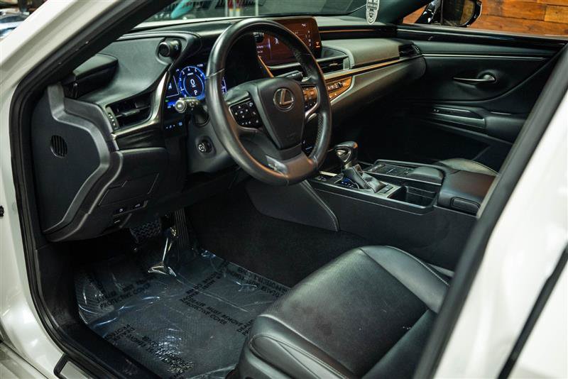 Used 2020 Lexus ES 350 w/ Premium Package FWD image 7