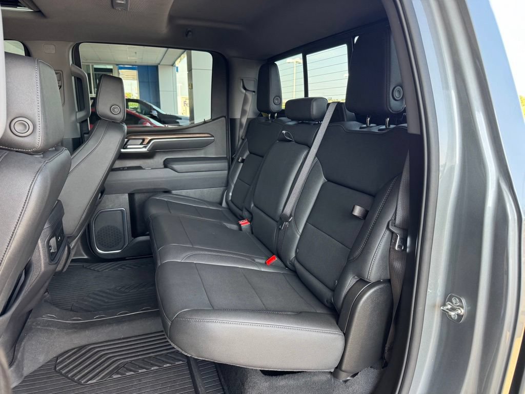 Used 2026 Chevrolet Silverado 1500 LT Trail Boss w/ Safety Package AWD/4WD image 23