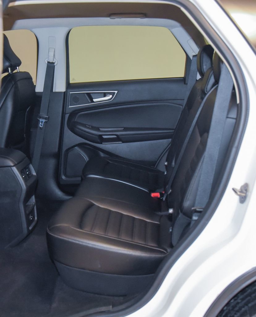 Used 2022 Ford Edge SEL AWD/4WD image 11