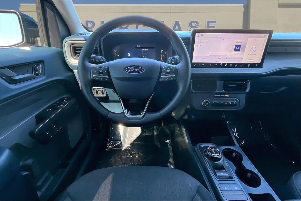 Used 2025 Ford Maverick XLT w/ XLT Luxury Package image 10