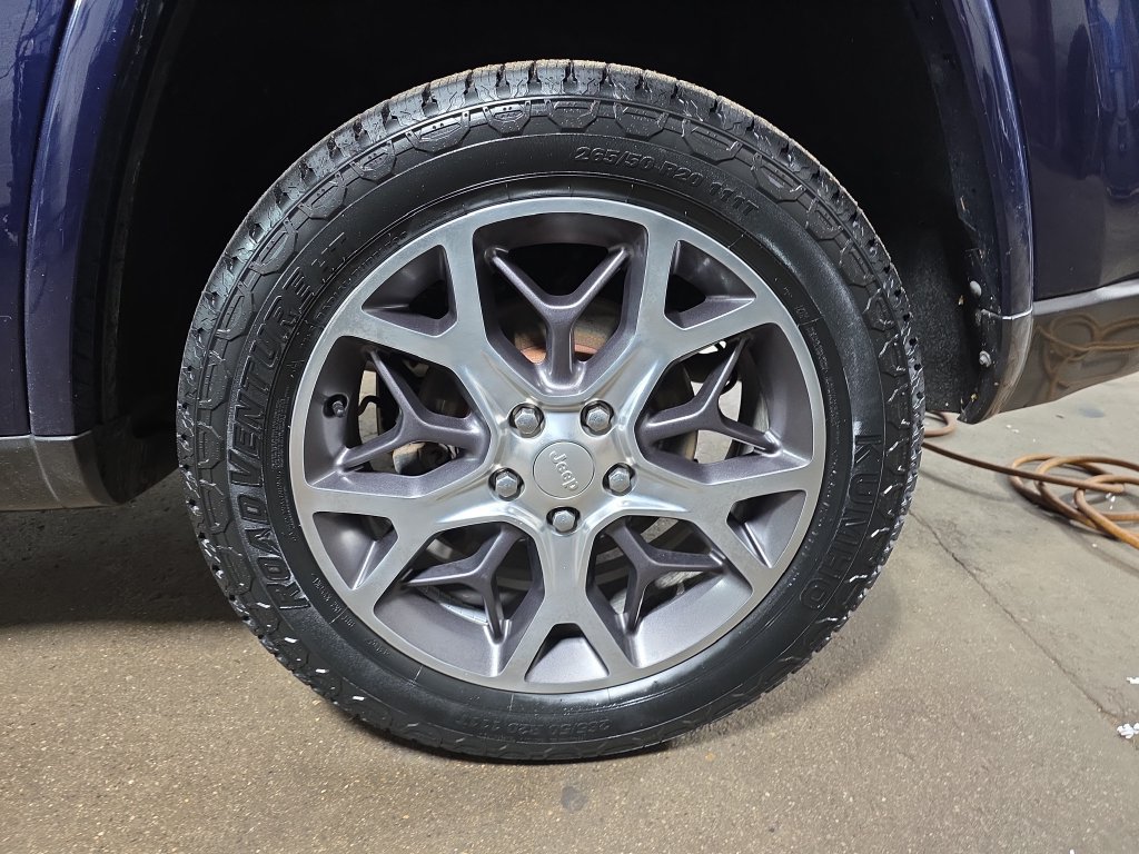 Used 2018 Jeep Grand Cherokee Limited AWD/4WD image 34