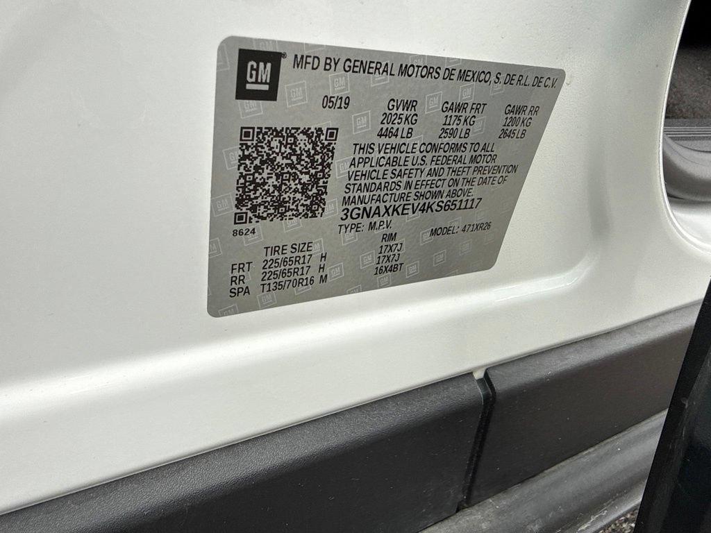Used 2019 Chevrolet Equinox LT w/ LPO, Floor Liner Package FWD image 11