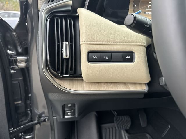 New 2026 Nissan Armada Platinum Reserve image 27