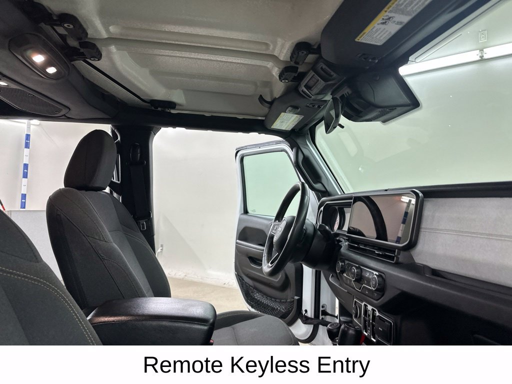 Used 2024 Jeep Wrangler Unlimited Sport AWD/4WD image 23