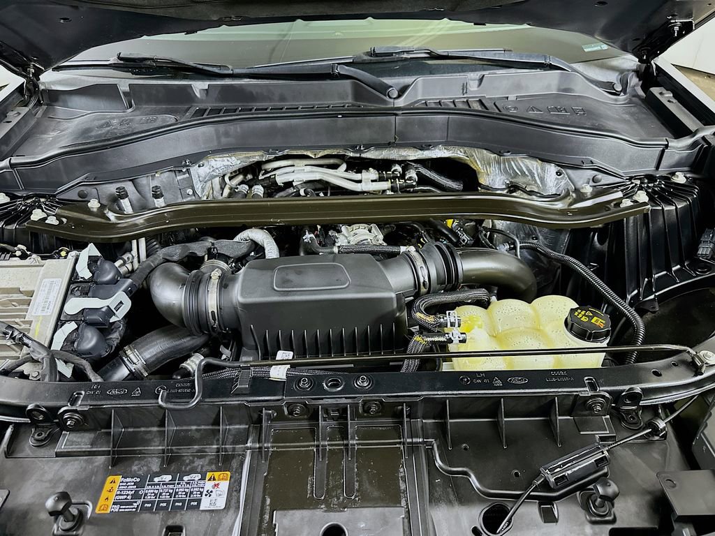 Used 2020 Ford Explorer ST w/ ST Street Pack image 9