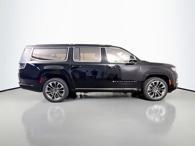 Used 2023 Jeep Grand Wagoneer L Series III w/ Rear Seat Video Group 1 AWD/4WD image 8