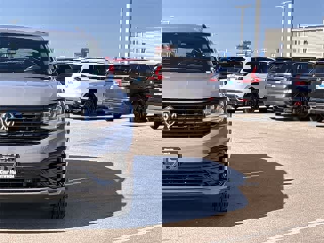 Used 2023 Volkswagen Atlas Cross Sport SEL R-Line image 11