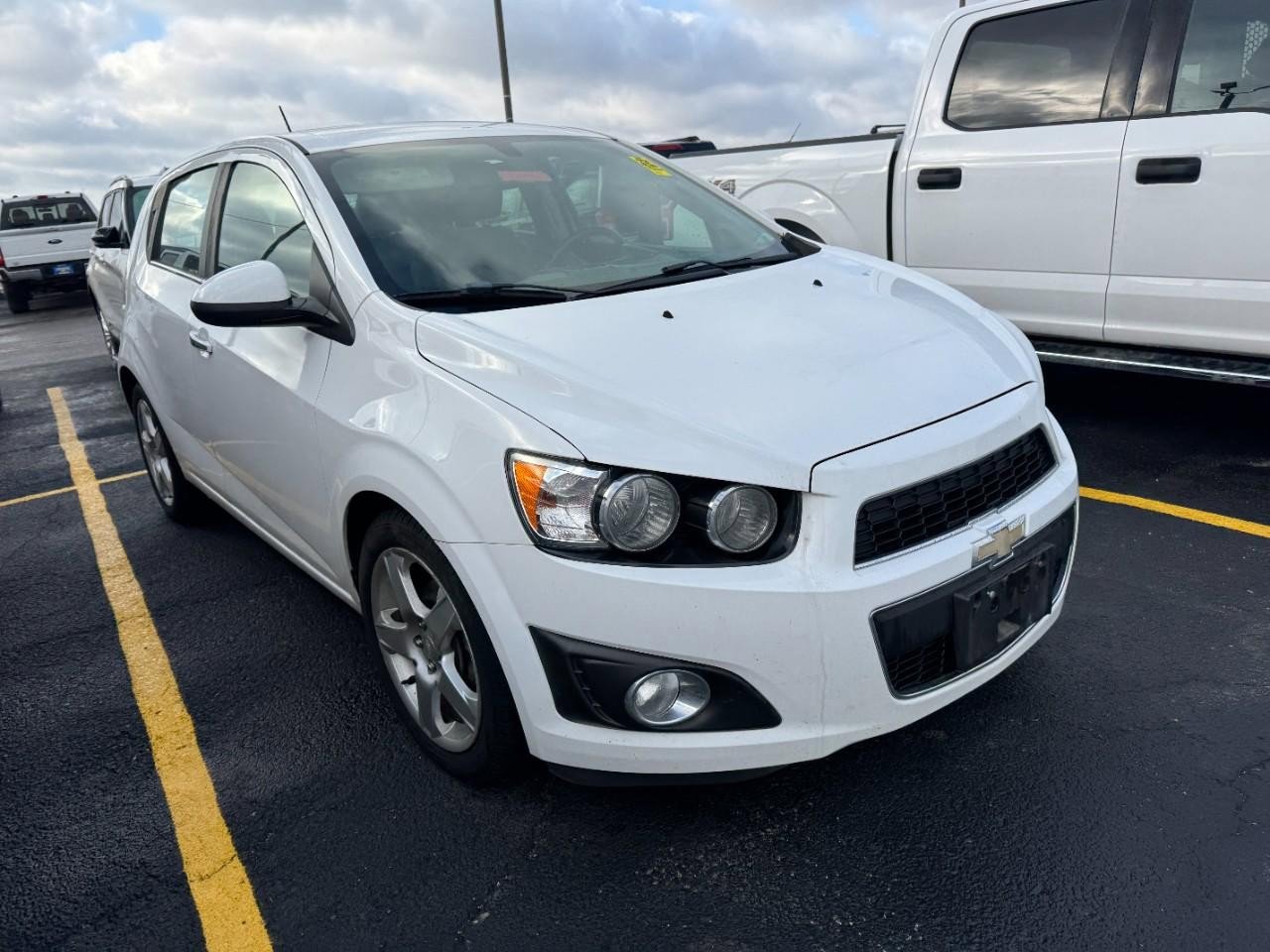 Used 2015 Chevrolet Sonic LTZ image 9