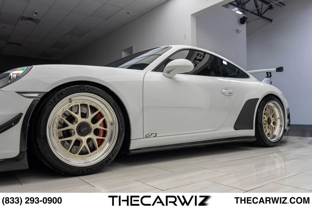 Used 2015 Porsche 911 GT3 RWD image 18