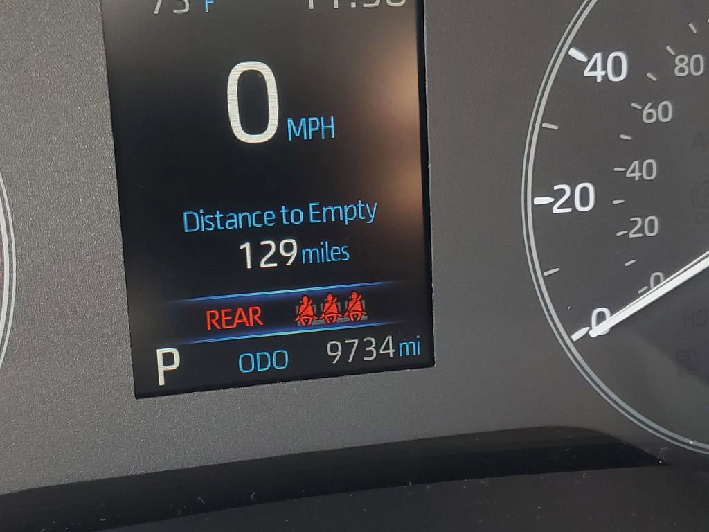 Used 2025 Toyota Corolla Cross L FWD image 22