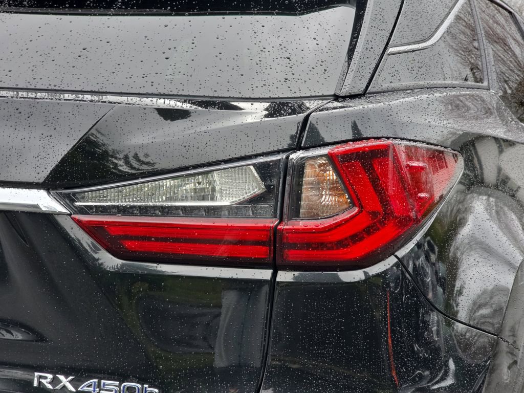 Used 2017 Lexus RX 450h AWD w/ Cold Weather Package image 39