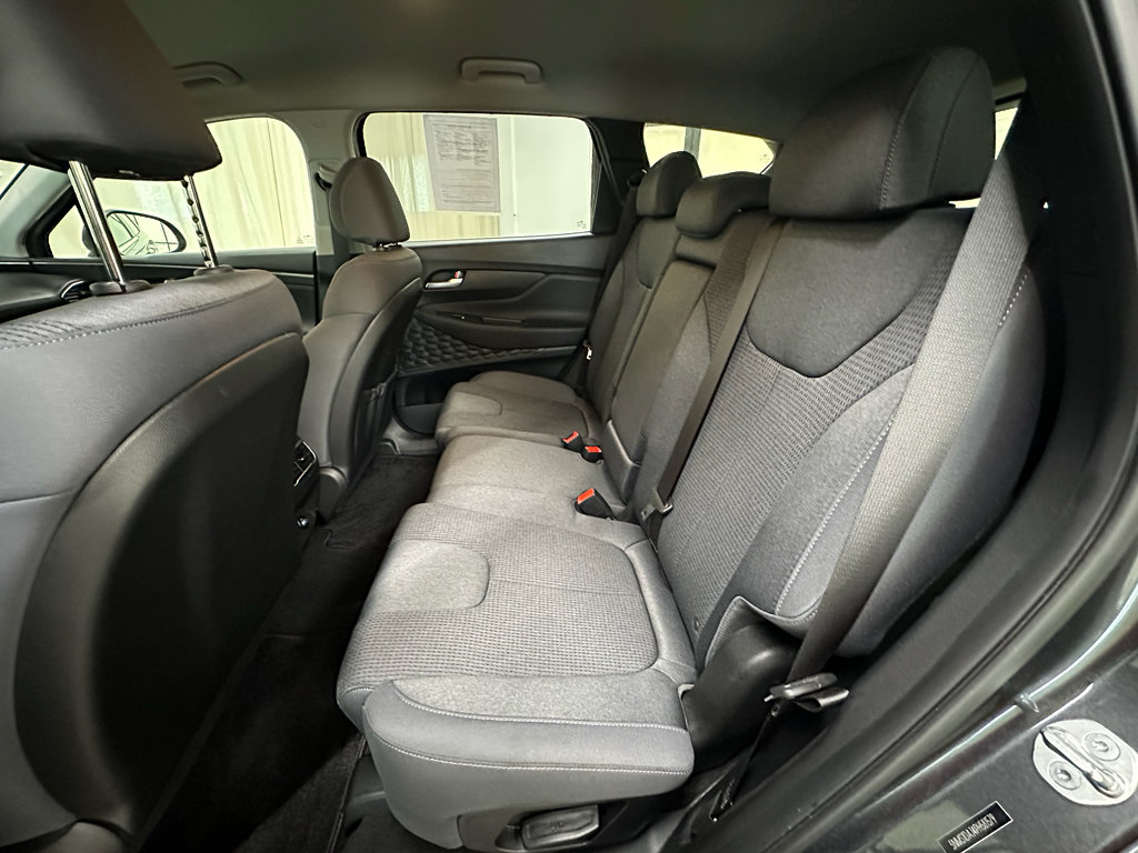 Used 2023 Hyundai Santa Fe SE AWD/4WD image 21