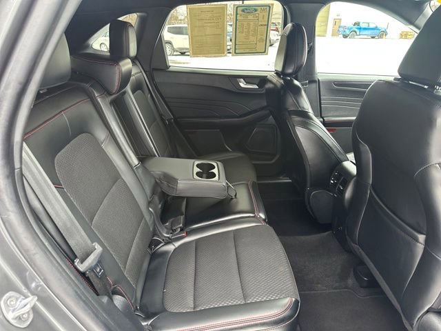 Certified 2025 Ford Escape ST-Line image 15