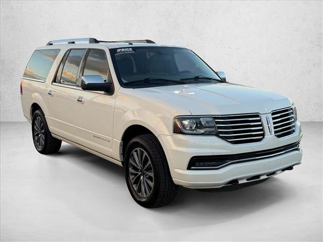 Used 2015 Lincoln Navigator L 2WD image 5