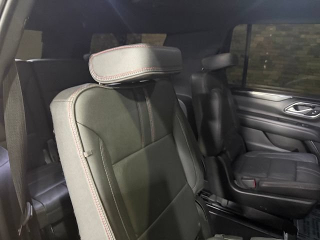 Used 2022 Chevrolet Suburban RST w/ Luxury Package AWD/4WD image 31