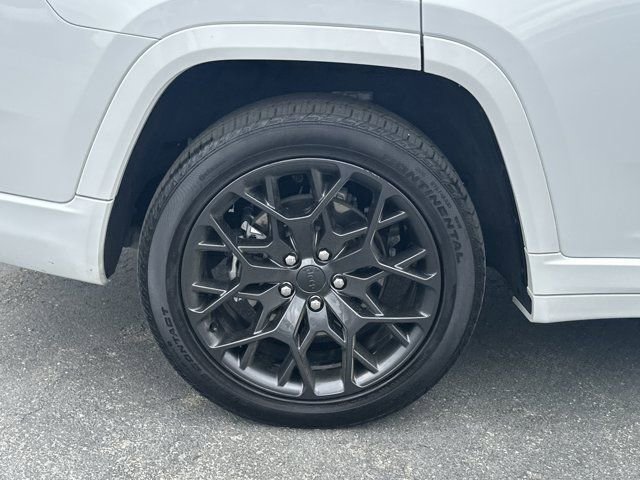 Used 2024 Jeep Grand Cherokee L Summit image 22